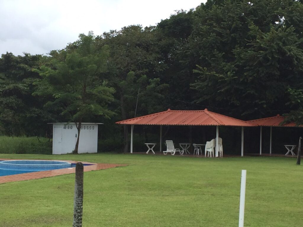 Vendo terreno en Río Hato-Coclé-Panamá / 1,081 m2