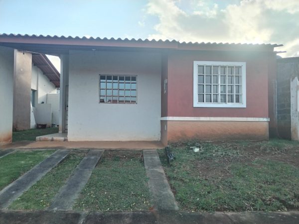 Se venda casa en Las Arboledas